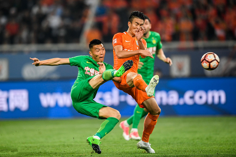 包含国际比赛日突围战来临，多伦多猛龙围绕亚冠战术微调，话题不断，年轻球员得到机会的词条